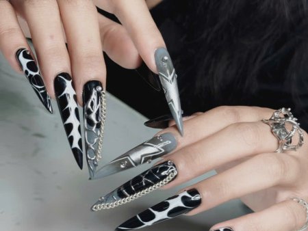 NAIL SERVICES
